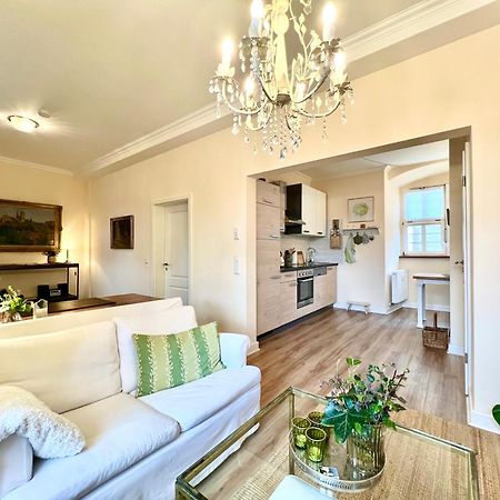Alte Foersterei - Elegantes Apartment In Der Historischen Hinterburg Schlitz - Nahe Fulda Und Bad Hersfeld מראה חיצוני תמונה