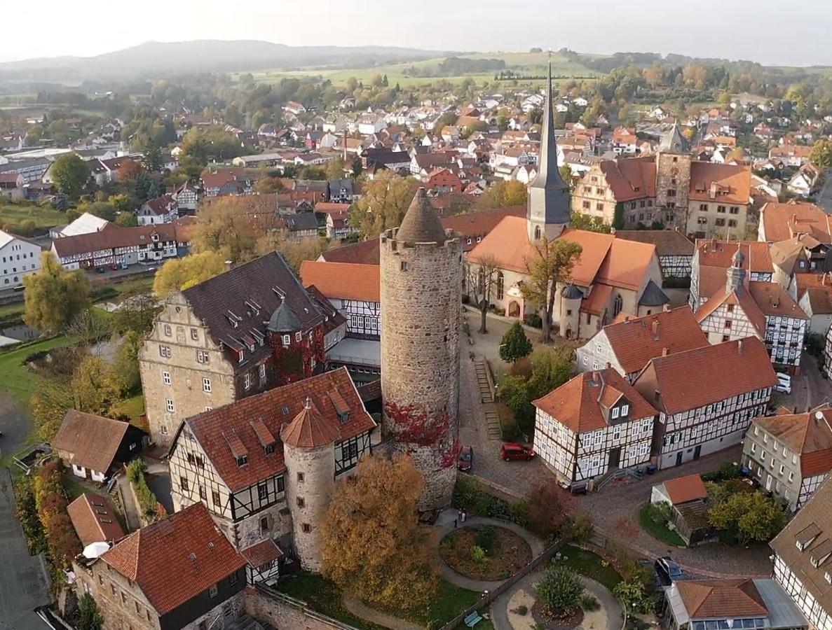 Alte Foersterei - Elegantes Apartment In Der Historischen Hinterburg Schlitz - Nahe Fulda Und Bad Hersfeld מראה חיצוני תמונה